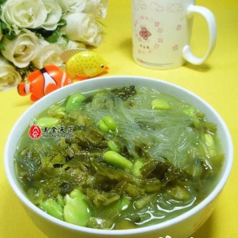 酸菜豆汤的做法