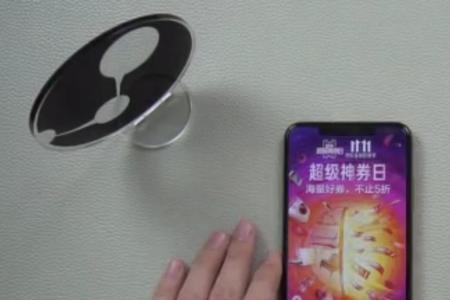 苹果xs拍照怎么没连拍