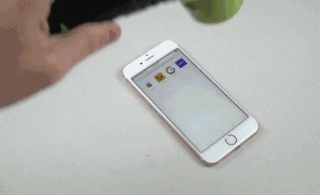 iphone8plus怎样让动态壁纸一直动