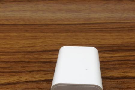 usb1a可以给台灯充电吗