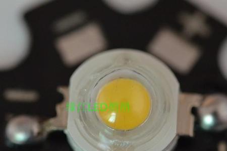 30颗led灯珠需要多少伏