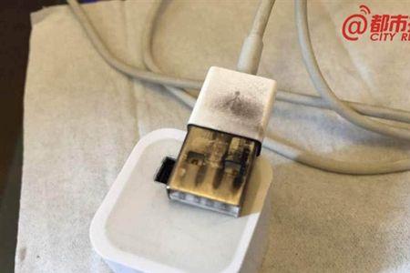 iphone充电口排水