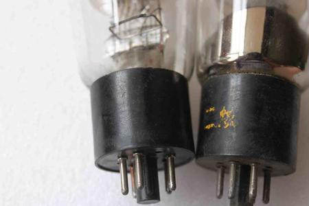 一只kt88电子管功率是多少