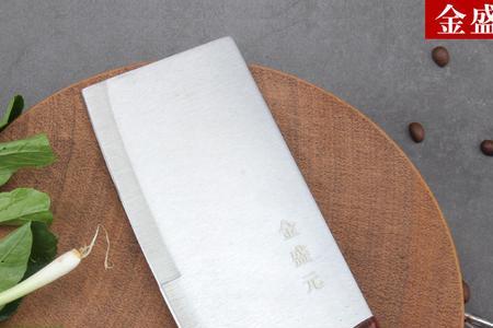 全钢菜刀有毒吗