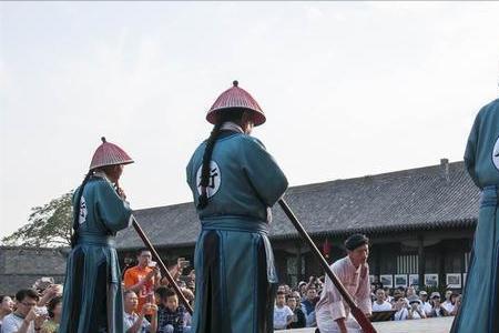 为什么是午时斩首
