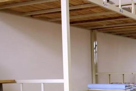 在技校住校一般要带什么东西