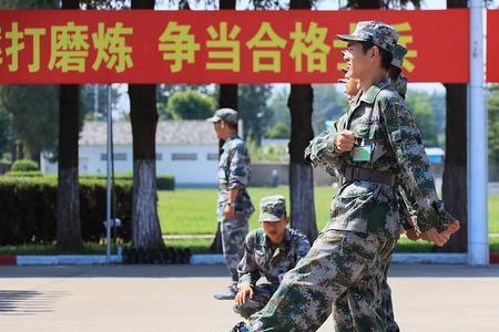 男生单招上的大专可以当兵吗