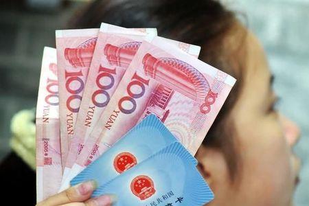 社保卡断了亲属能代补吗