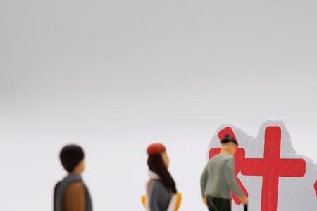 小孩幼儿园交社保还是自己