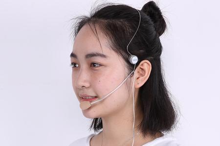 8岁孩子适合戴扩音器吗