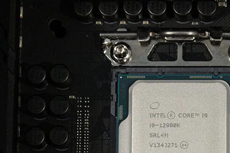 i5 12600k和12600kf哪个好