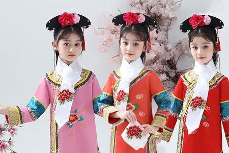 满族姑娘长相特征