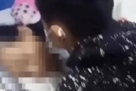 11岁男孩跟妈妈对抗怎么办