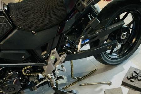 dl250原厂链条是什么牌子