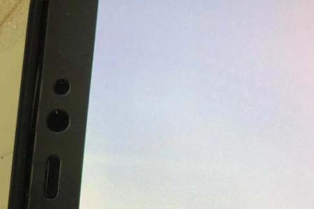 屏幕漏液怎么把漏液挤出来