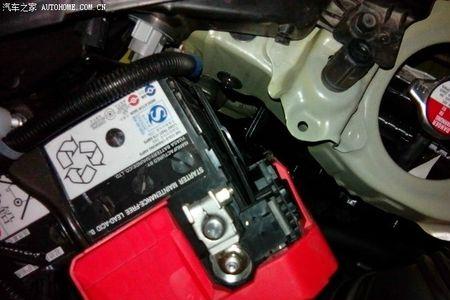 2014款crosspolo电瓶型号