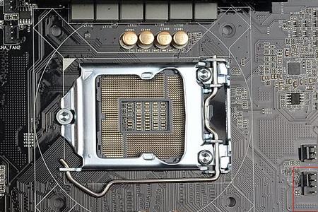 b85主板风扇怎么拆
