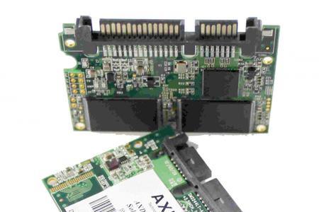 sata30接口固态硬盘怎么安装