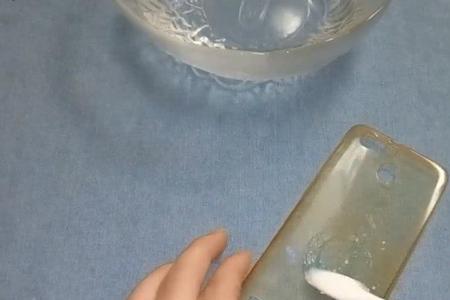 手机壳发黄该如何处理才能变白