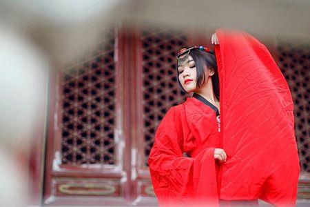 一袭红尘诗句
