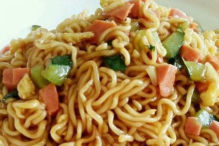 炒方便面面的做法