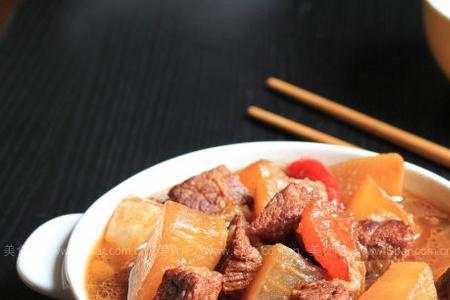 牛肉炖萝卜魔芋的做法