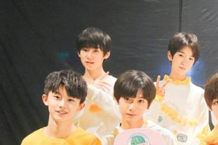 和时代峰峻艺人拍过戏的有哪些