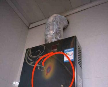 燃气热水器一到晚上就漏水
