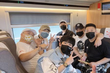 德云九队开的什么车