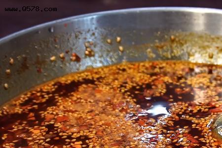 食用油有股辣味是怎么回事