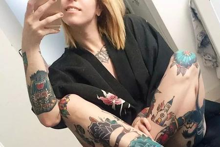花臂花腿在一侧还是两侧