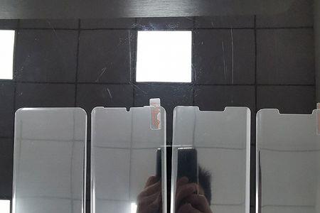 uv钢化膜缩胶再滴可以吗