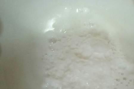 小苏打洗衣服的妙用美白