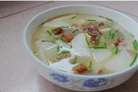 白萝卜煮腊肉的做法
