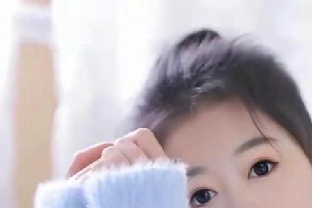 张牙舞爪是拟人吗