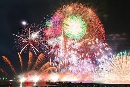 烟花出现时间