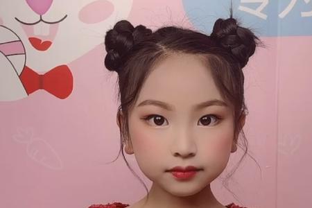 小孩要多少岁才能画妆