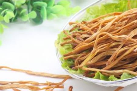 黄花菜可以过油吗