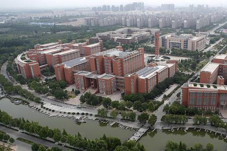 北京大学和郑州市那个大