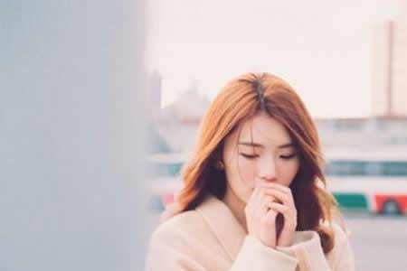 风吹得有点冷是什么歌