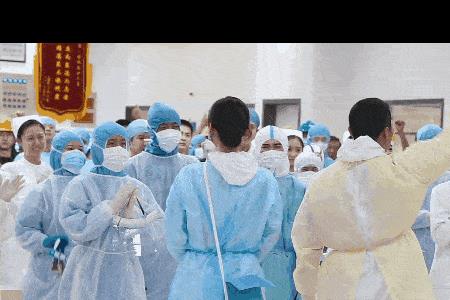 白衣为甲的下一句是什么