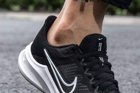 Nike运动鞋怎么清洗