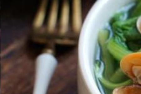 花蛤炖粉条白菜的家常做法