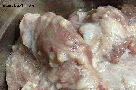 猪身上有一块单独的肉是什么