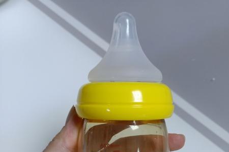 塑料刺鼻味是什么