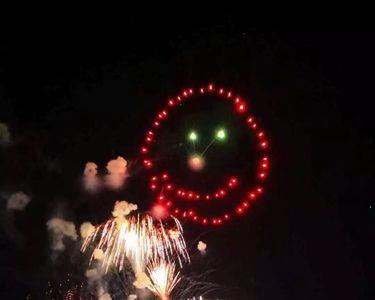 烟火妖娆是成语吗