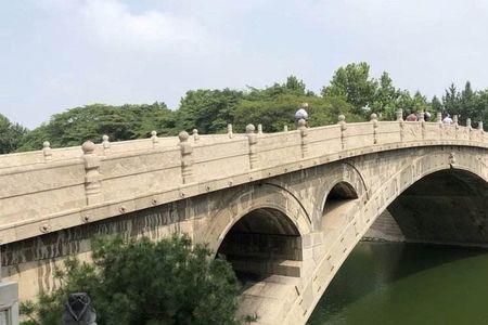和赵州桥齐名的还有哪几座桥