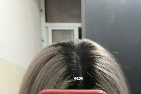发尾漂过八度染冷棕配方