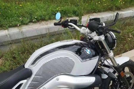 宝马拿铁多少速度换挡
