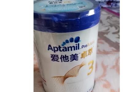 爱他美卓萃奶粉挂壁是怎么回事